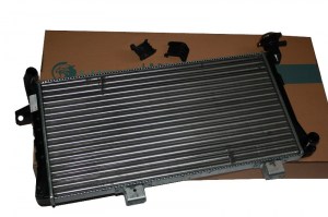 Радиатор охлаждения  ВАЗ-2121 инжектор  (пр-во LUZAR)