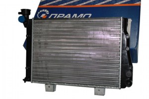 Радиатор охлаждения  ВАЗ-2107  карбюратор алюминиевый  (пр-во ПРАМО)
