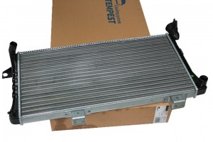 Радиатор охлаждения  ВАЗ-2121  карбюратор  (пр-во TEMPEST)