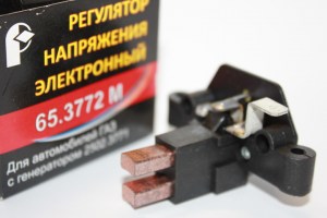 Регулятор напряжения  ВАЗ,ГАЗ  85А  (щетки генератора 25.3771)  (пр-во РОМБ, г.Пенза)