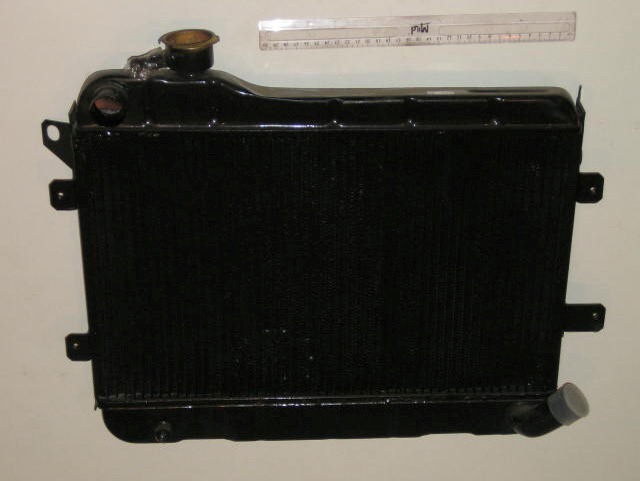 Радиатор охлаждения  ВАЗ-2105  карбюратор медный  (пр-во г.Оренбург)