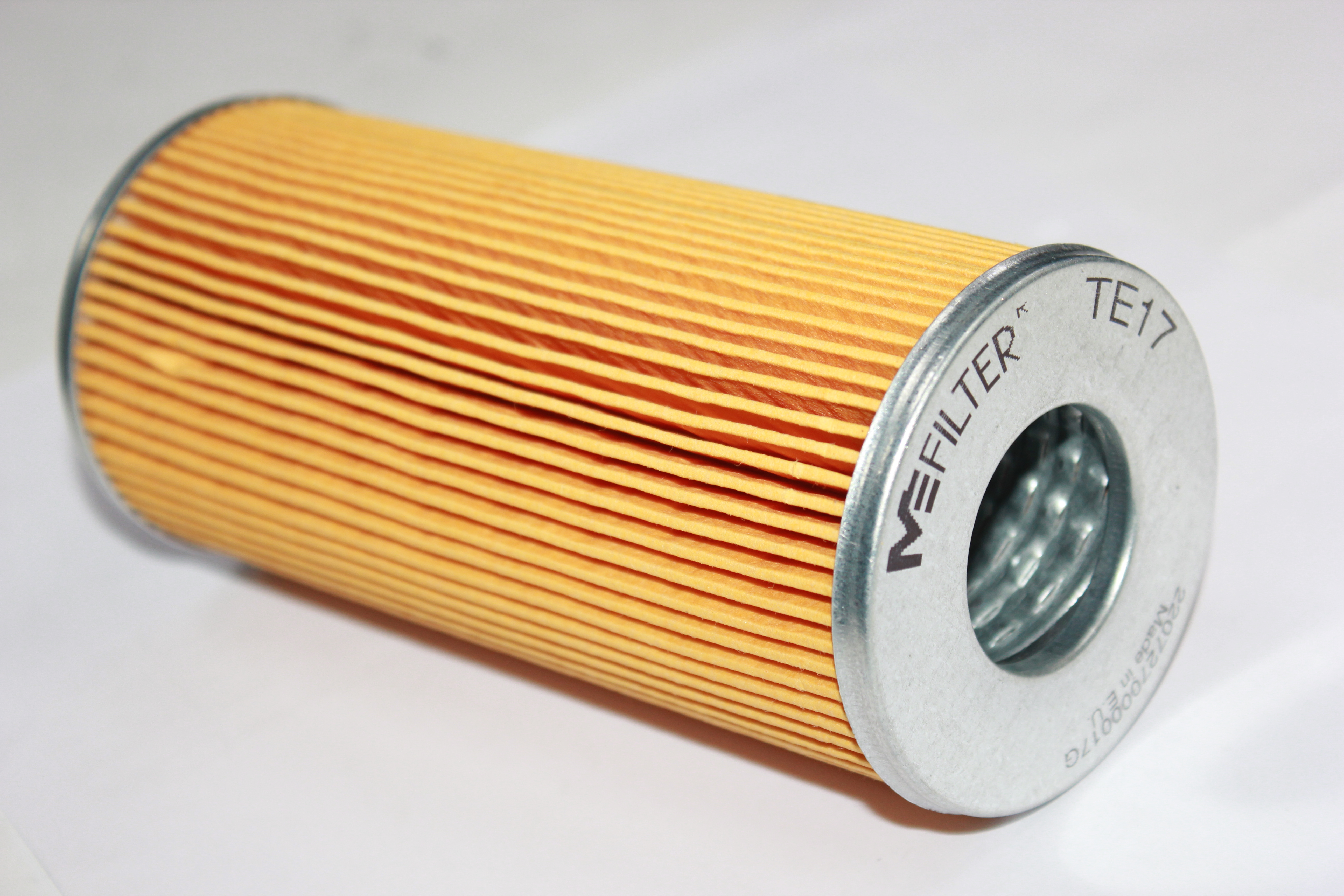 Фильтр масляный  ГАЗ-24, М-412,2140  (пр-во M-filter)