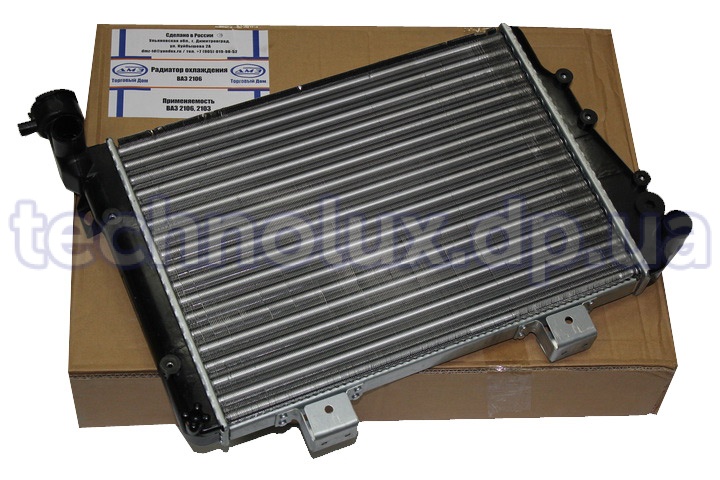 Радиатор охлаждения  ВАЗ-2106  алюминиевый  (пр-во ДМЗ)