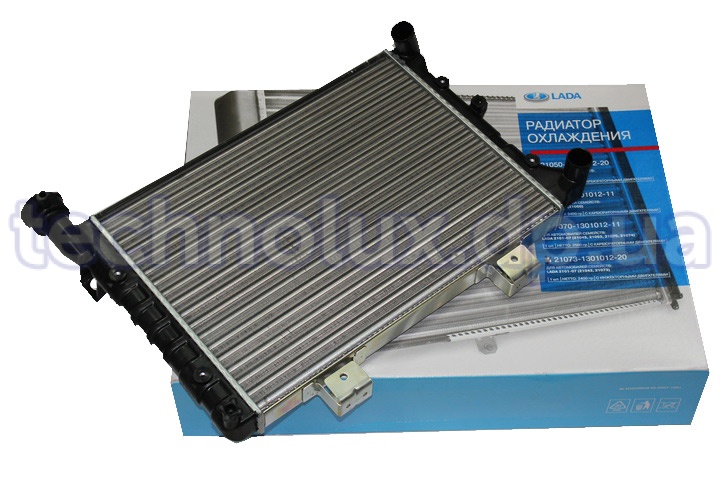 Радиатор охлаждения  ВАЗ-2105,2107  инжектор  (пр-во ДААЗ)