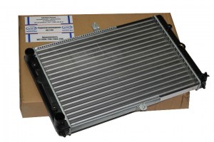 Радиатор охлаждения  ВАЗ-2108  карбюратор алюминиевый  (пр-во ДМЗ)