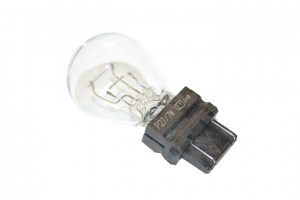 Лампа 2-х контактная  (вспомогат. освещения )  12V  27/7W  W2.5x16q  (пр-во OSRAM)