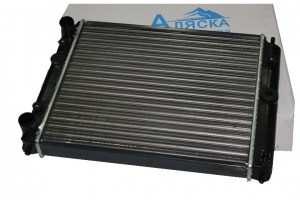 Радиатор охлаждения  ЗАЗ-1102  алюминиевый  (пр-во Аляска)