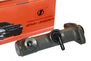 Цилиндр сцепления главный  ВАЗ-2121  (пр-во БРиК)