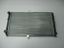 Радиатор охлаждения  ВАЗ-2110  карбюратор  (пр-во ДААЗ)