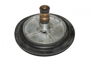 Клапан управления вакуумного усилителя  ГАЗ-2401,53  (пр-во ГАЗ)