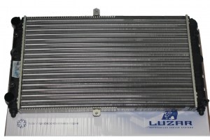 Радиатор охлаждения  ВАЗ-2110  инжектор  (пр-во LUZAR)