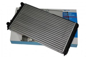 Радиатор охлаждения  ВАЗ-2110  инжектор  (пр-во ДААЗ)