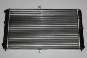 Радиатор охлаждения  ВАЗ-2110  инжектор  (пр-во ДК)