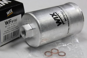 Фильтр топливный  ВАЗ  (инжектор, под штуцер)  (пр-во WIX-Filtron)